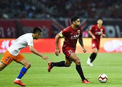 开云下载-包含亚冠今夜再迎强敌，山东泰山再遭质疑，主帅态度——媒体盛赞，纪律约束更严格的词条