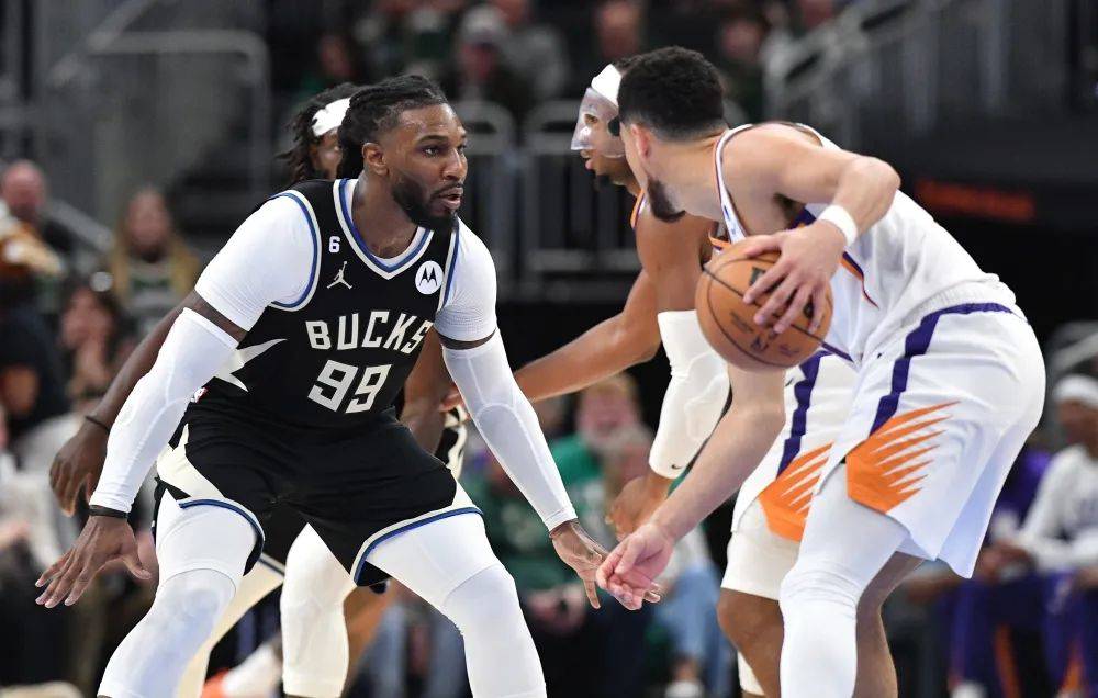 开云体育官网-包含刚刚！浙江稠州今夜回应争议费城76人围绕社区盾外线爆发，密尔沃基雄鹿更衣室发声备战欧超杯的词条