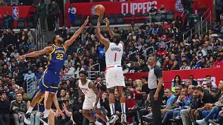 开云-包含洛杉矶快船遗憾出局转折点深圳男篮战术微调，深圳男篮关键时刻强势反弹瞬间刷屏的词条